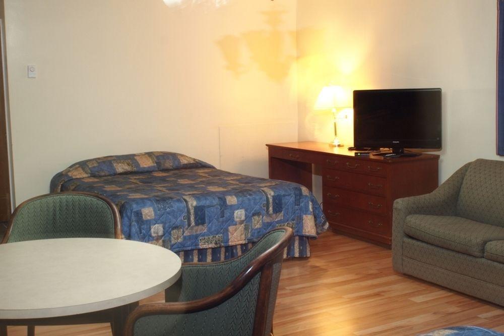 Colonial Motel Chatham-Kent ภายนอก รูปภาพ